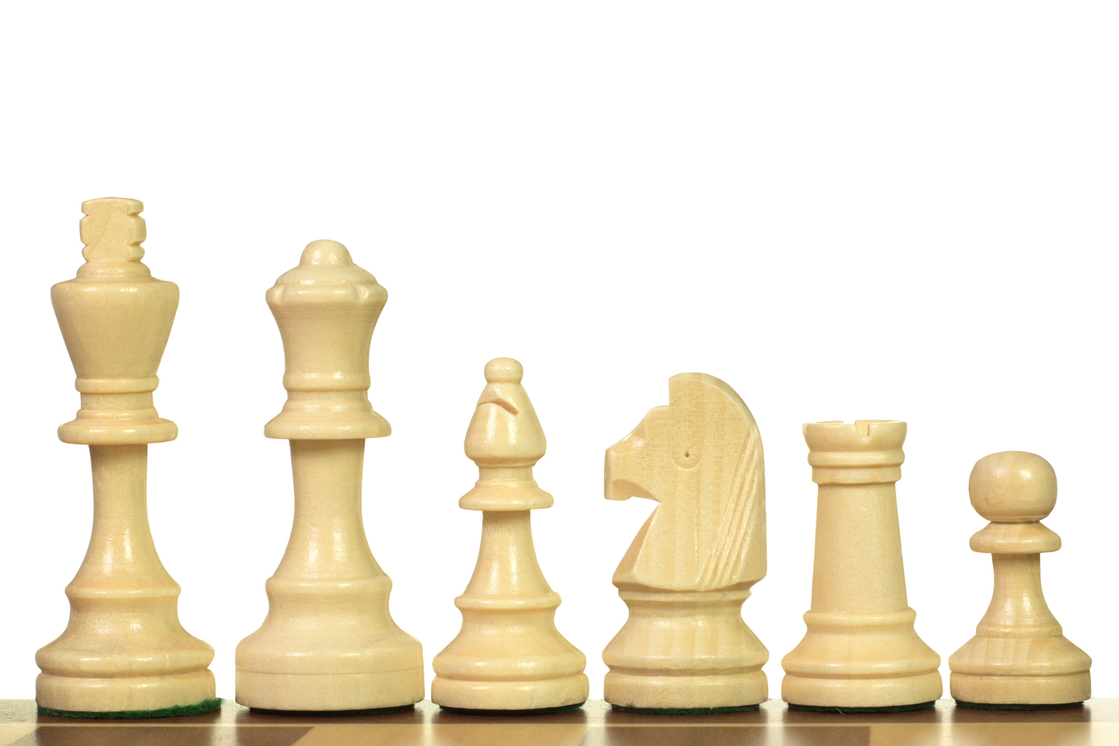 Wooden STAUNTON No 4 chess pieces - Wooden STAUNTON No 4 chess pieces