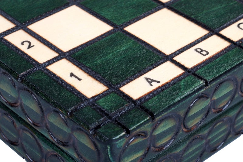 Jeu d'Echecs ROYAL Green en bois de charme, de petite taille (29 x 29cm) - Ensemble Complet - Jeu d'Echecs ROYAL Green en bois de charme, de petite taille (29 x 29cm) - Ensemble Complet