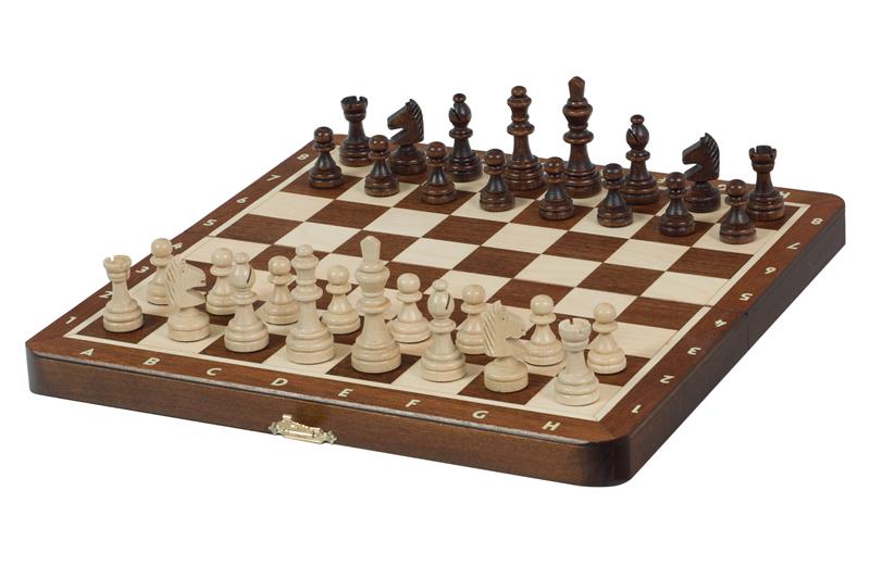 Jeu d'échecs MAGNETIQUE avec l'échiquier pliant marqueté de bois d'acajou et sycomore, de petite taille (28 x 28cm) - Ensemble Complet - Jeu d'échecs MAGNETIQUE avec l'échiquier pliant marqueté de bois d'acajou et sycomore, de petite taille (28 x 28cm) - Ensemble Complet
