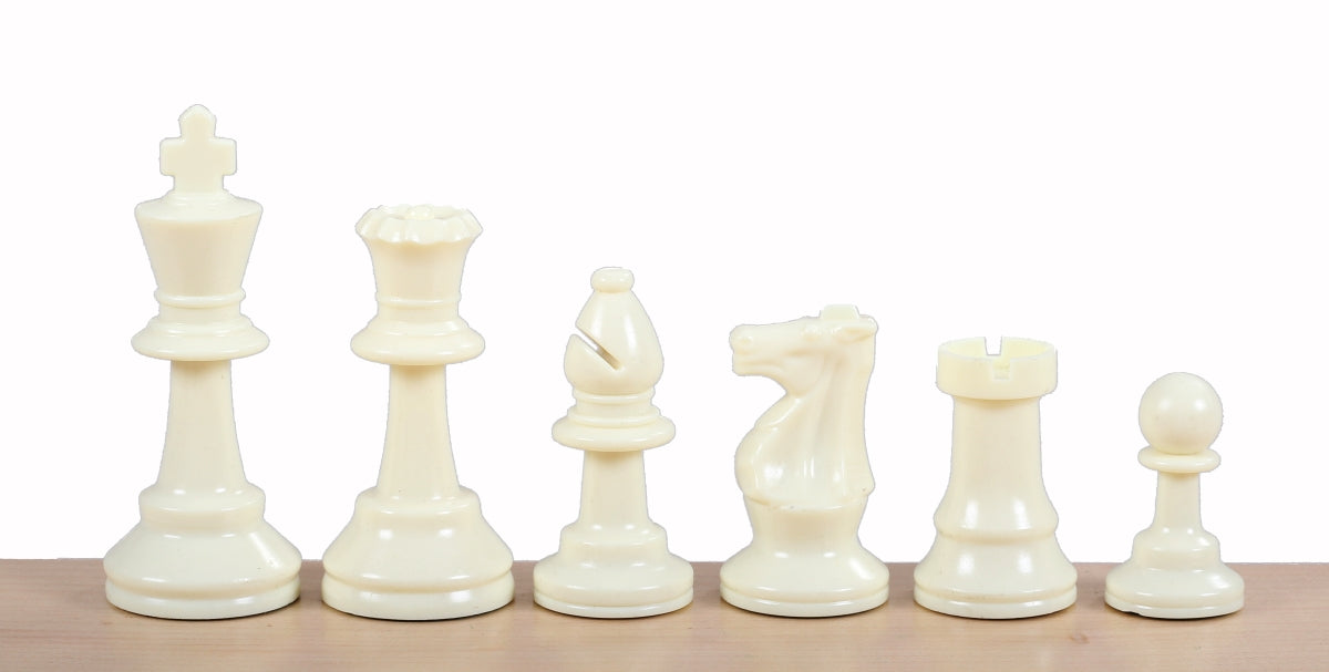 Staunton no 4 plastic chess pieces, unweighted - Staunton no 4 plastic chess pieces, unweighted
