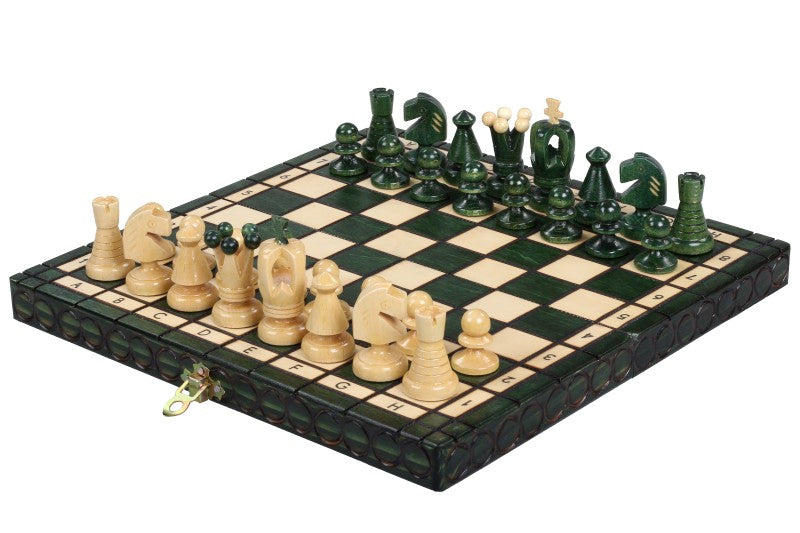 Jeu d'Echecs ROYAL Green en bois de charme, de petite taille (29 x 29cm) - Ensemble Complet - Jeu d'Echecs ROYAL Green en bois de charme, de petite taille (29 x 29cm) - Ensemble Complet