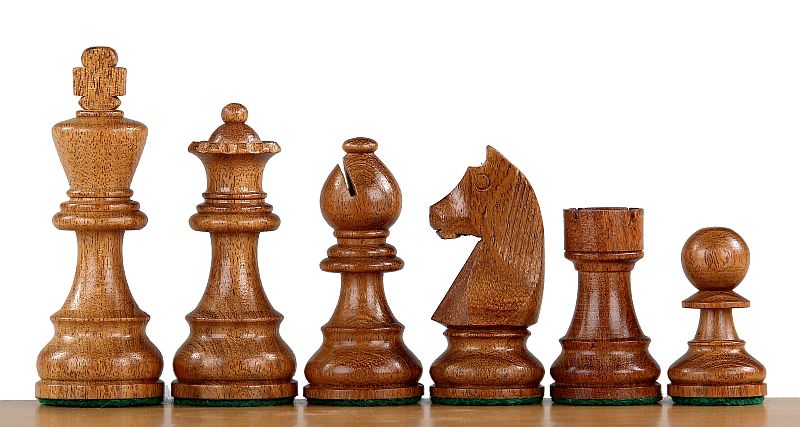 Échiquier noir en marqueterie de bois de et sycomore  + Pièces d'échecs Timeless Acacia - Ensemble de taille 6 - Échiquier noir en marqueterie de bois de et sycomore  + Pièces d'échecs Timeless Acacia - Ensemble de taille 6