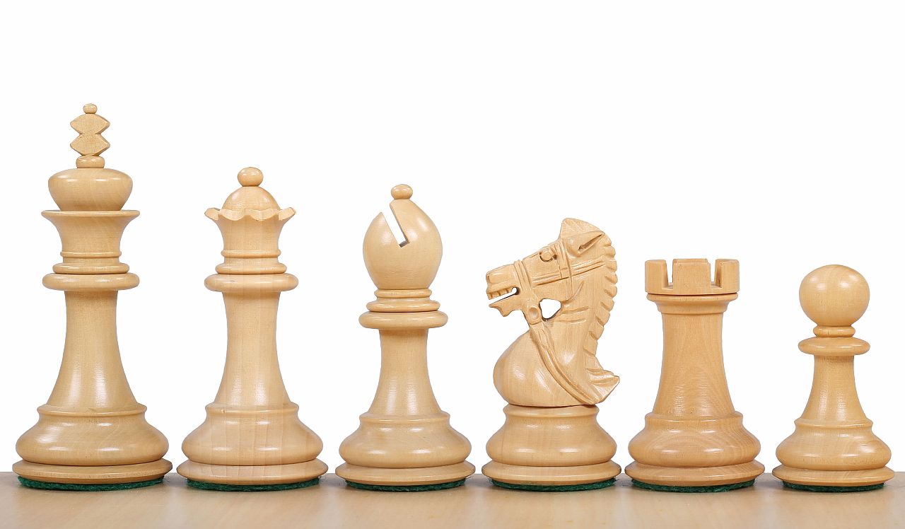 Pièces d'échecs roi's Bridal en bois de buis naturel et teinté - Taille 3,50'' - Pièces d'échecs roi's Bridal en bois de buis naturel et teinté - Taille 3,50''