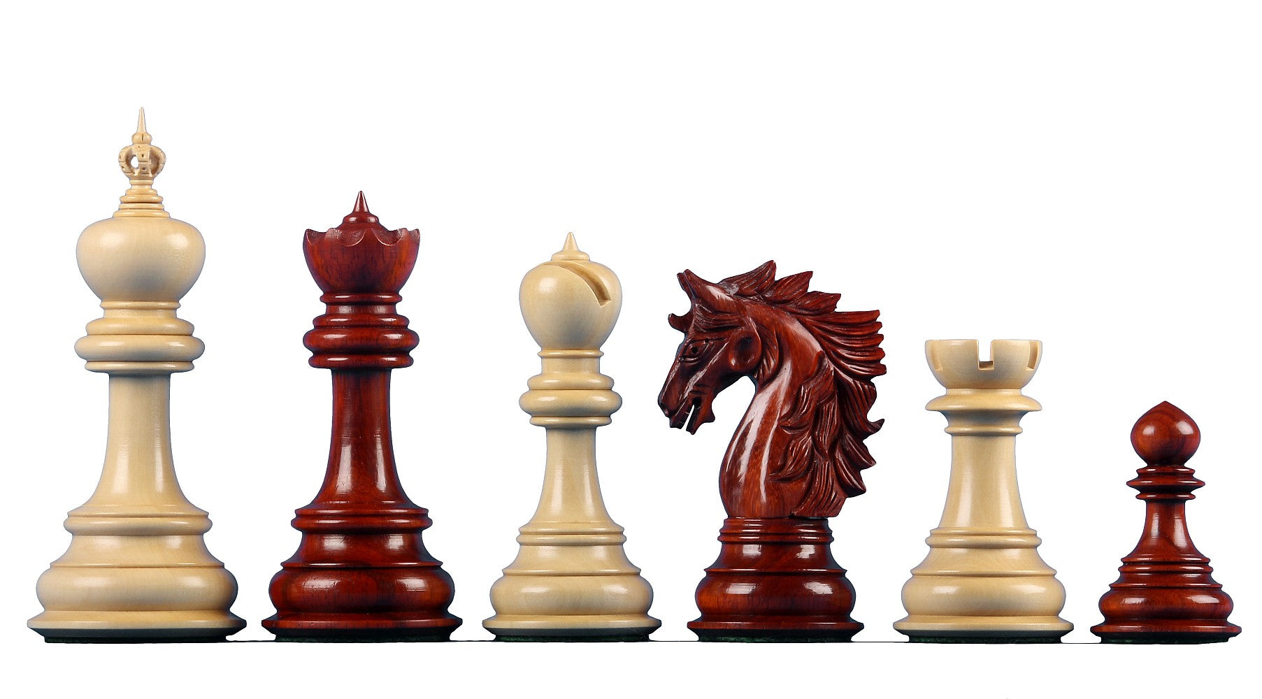 Pièces d'échecs Dubliner Montgoy Padouk en bois de padouk et de buis - Taille 5,00'' - Pièces d'échecs Dubliner Montgoy Padouk en bois de padouk et de buis - Taille 5,00''