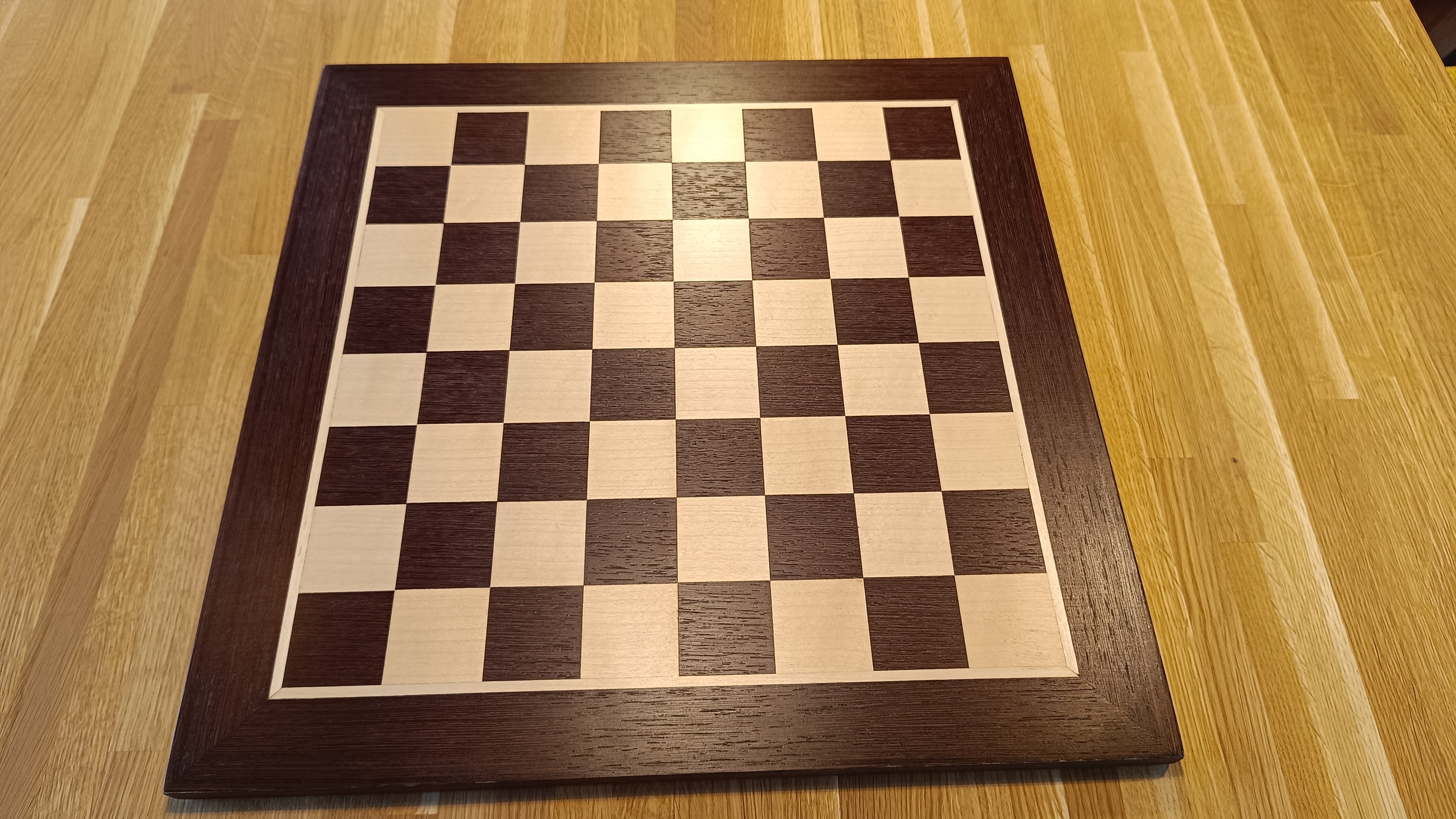 D40_WENGE_WO_board_b7c67879-3caf-4c50-908f-1ff11376eb5c.jpg