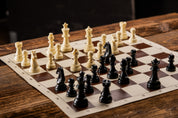 Staunton plastic chess pieces no 6 (king height: 95mm)