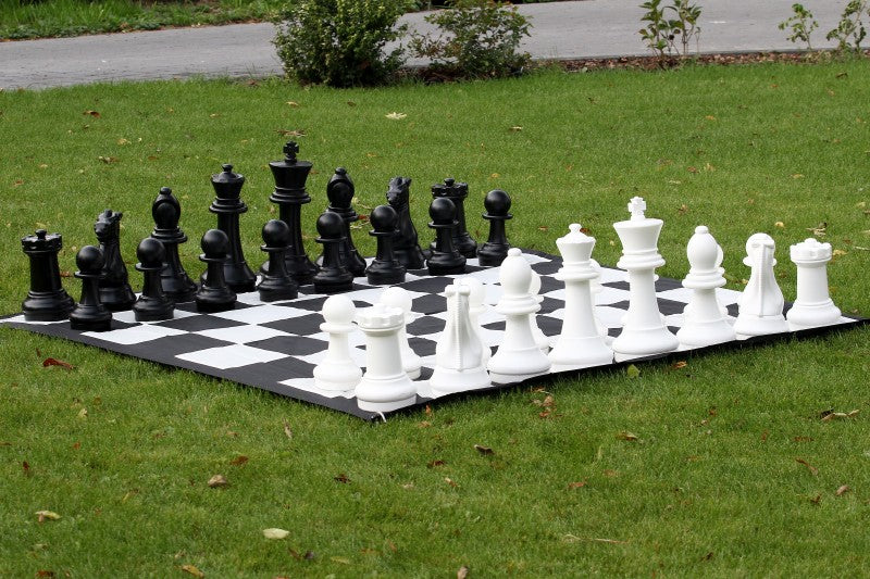 Pièces d'échecs  géantes Jardin et extérieur  (roi 41 cm) -  pièces d'échecs en plastique + échiquier en nylon - Pièces d'échecs  géantes Jardin et extérieur  (roi 41 cm) -  pièces d'échecs en plastique + échiquier en nylon