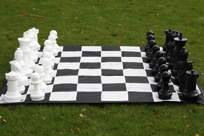 Pièces d'échecs  géantes Jardin et extérieur  (roi 41 cm) -  pièces d'échecs en plastique + échiquier en nylon - Pièces d'échecs  géantes Jardin et extérieur  (roi 41 cm) -  pièces d'échecs en plastique + échiquier en nylon