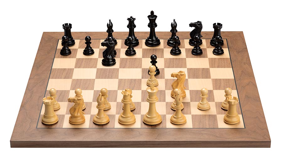 DGT USB electronic chessboard, walnut/clone + Ebony pieces - DGT USB electronic chessboard, walnut/clone + Ebony pieces